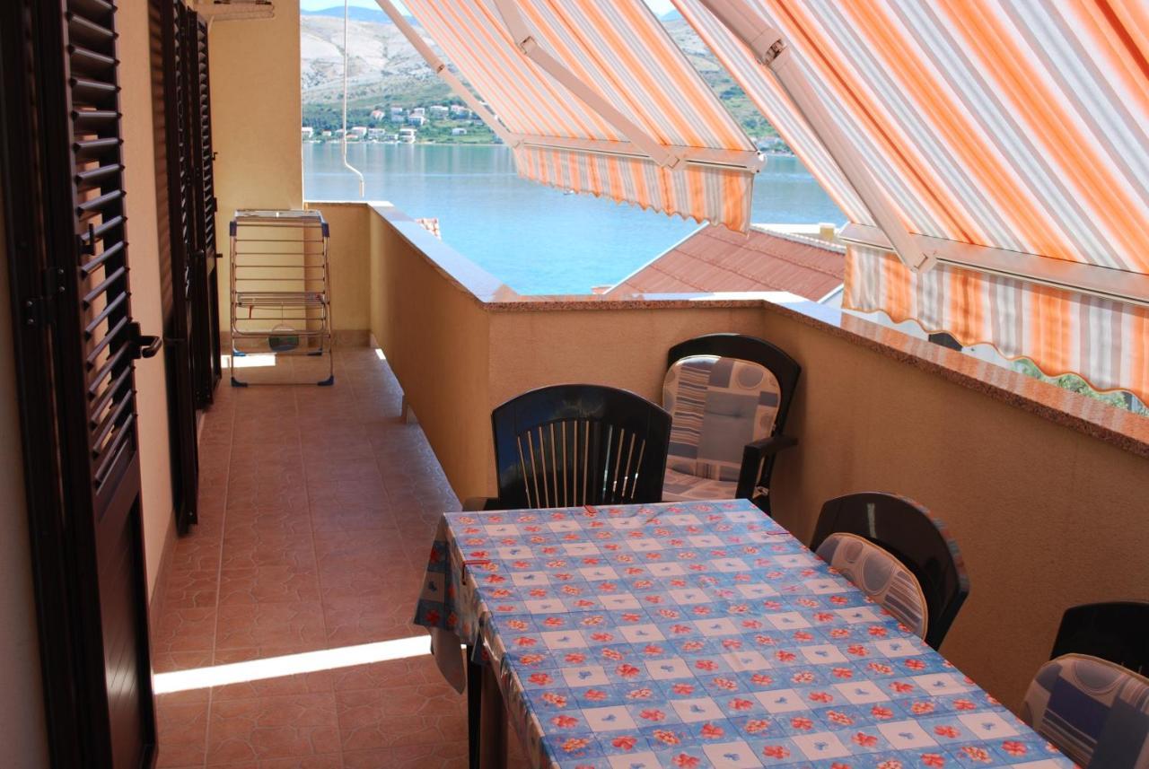 Apartments And Rooms By The Sea Pag - 11487 Паг Екстериор снимка