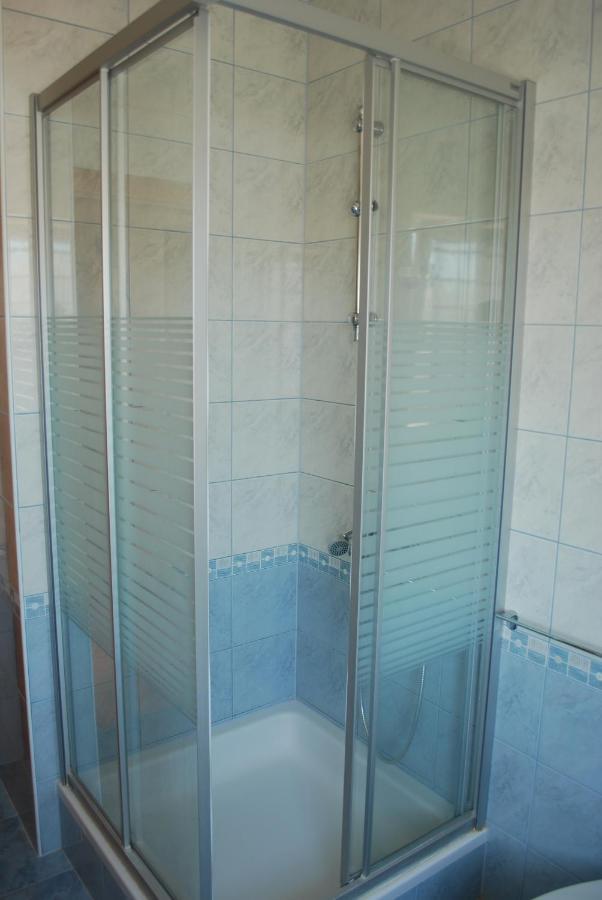 Apartments And Rooms By The Sea Pag - 11487 Паг Екстериор снимка